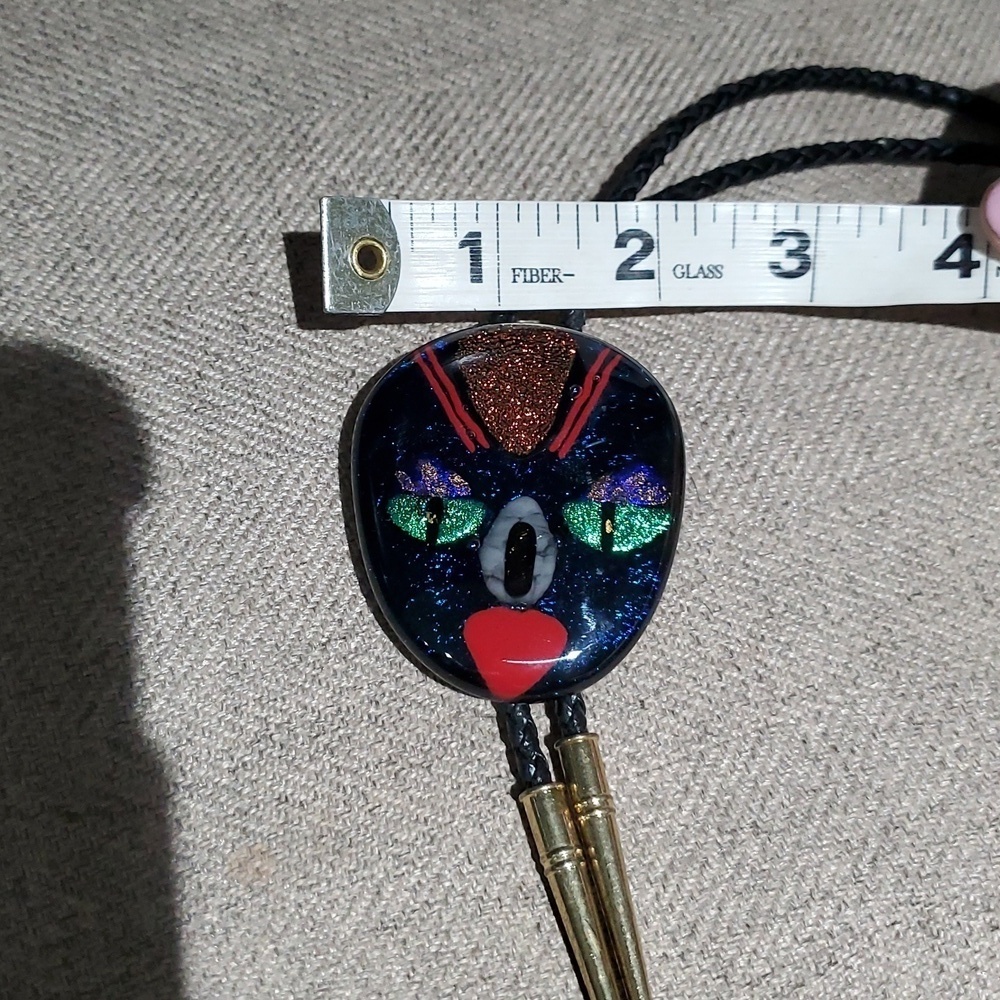 BOLO TIE BLACK LEATHER W GLASS ART DECO CONTEMPORARY BLUE FACE RED LIPS SHIMMER - Picture 6 of 7